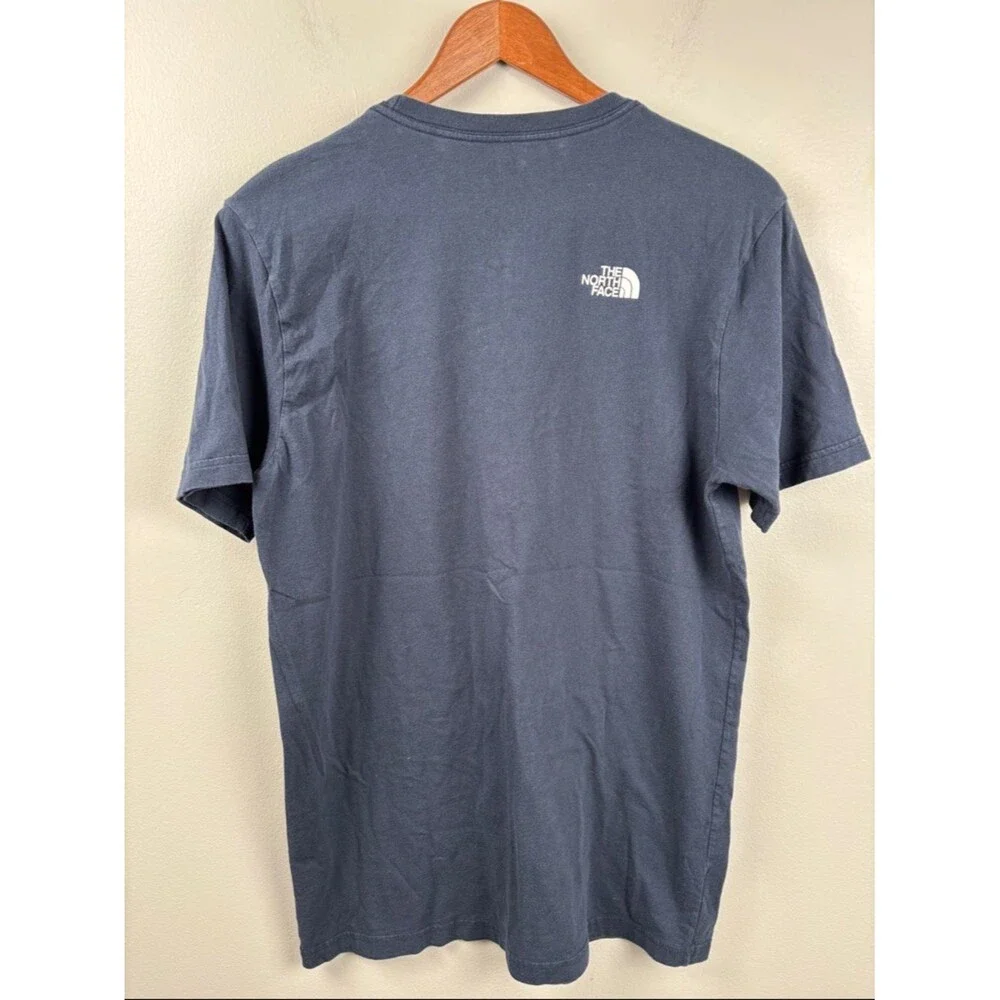 The North Face Men's Dark Navy Graphic Logo Tee Medium Slim fit